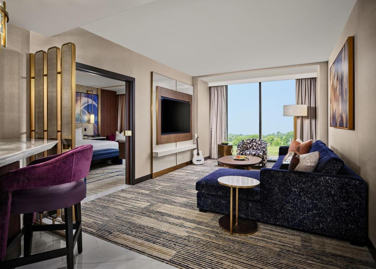 Silver Suite